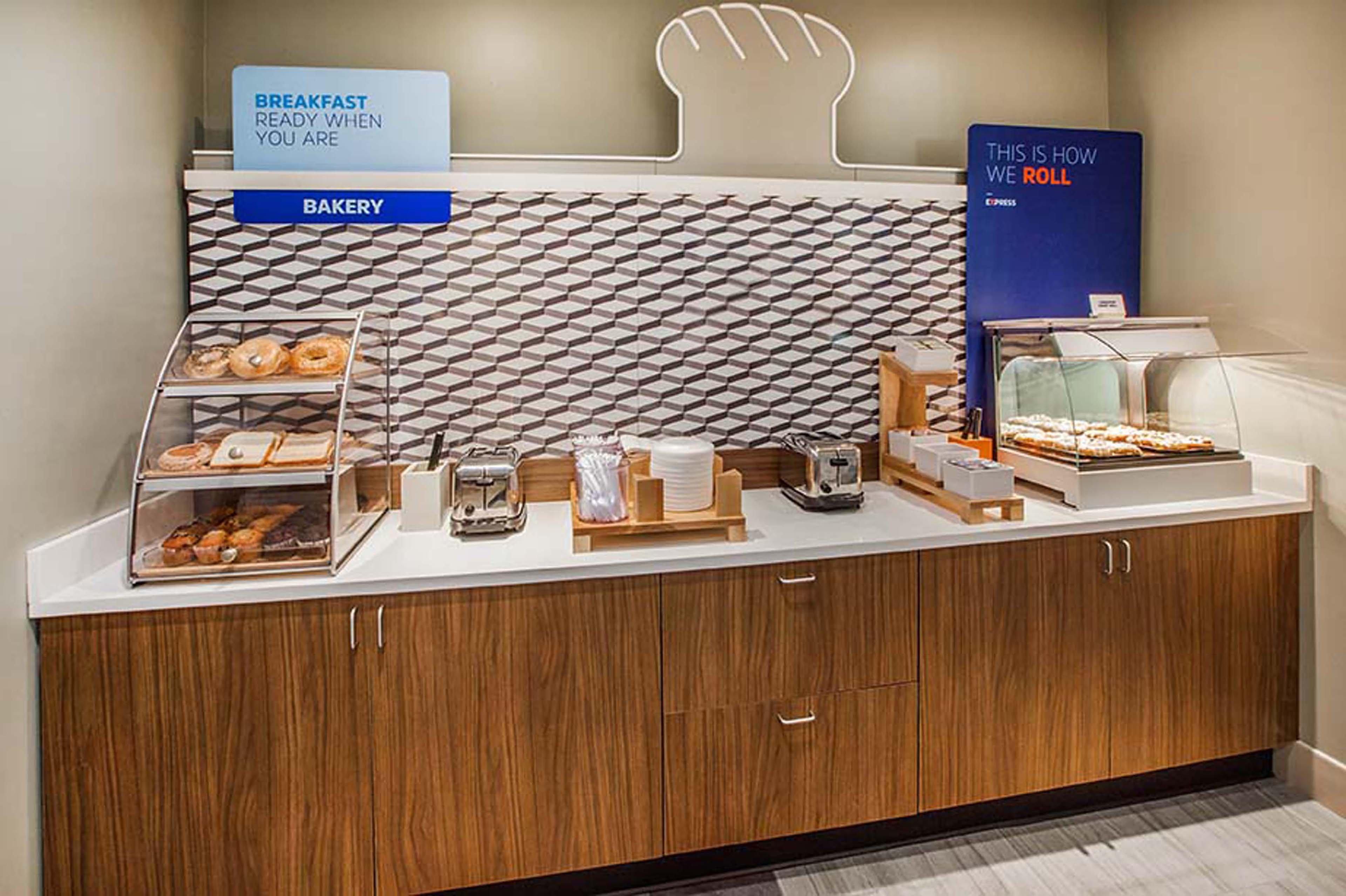 Holiday Inn Express Atlantic City W Pleasantville By Ihg Egg Harbor Township Eksteriør bilde